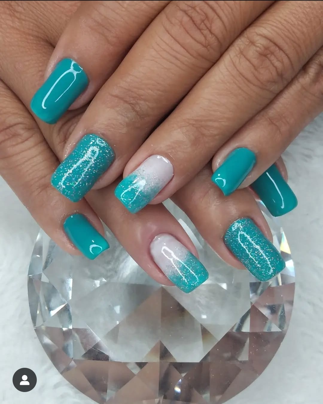 Esmaltação — acabamento brilhante